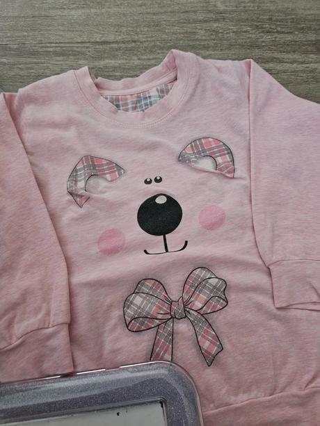 Pyzamka, cornette,86