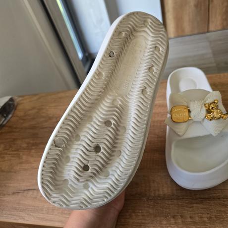 Bielo zlate slapky, 40