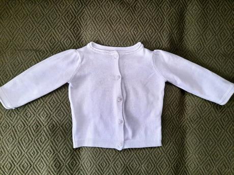 Biely svetrík 3-6 mes., f&f,68