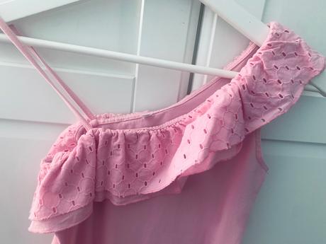 Body s čipkou, idexe,152