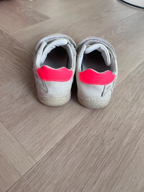 Poltopánky, d.d.step,27