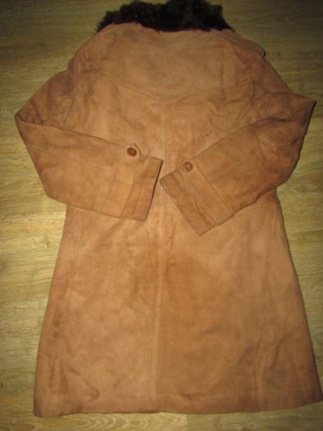 Veľmi teplý zachovalý pravý kožuch z jelenice, l