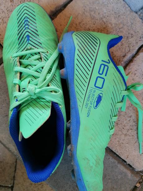 Futbalové tenisky, decathlon,36