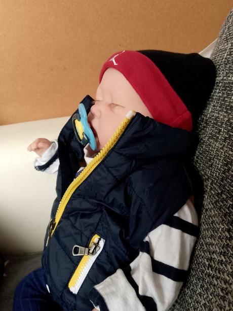 Realistická bábika,