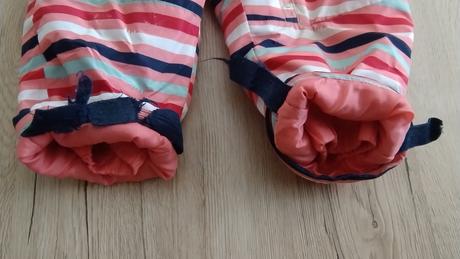 Overal do snehu, lupilu,86