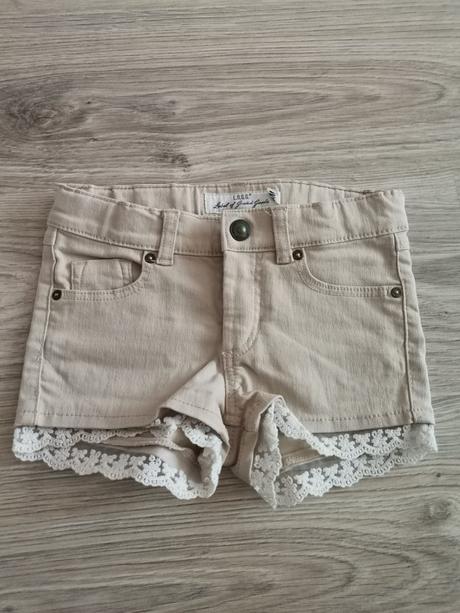 Dievčenské krémové kratase s čipkou, l.o.g.g.,116