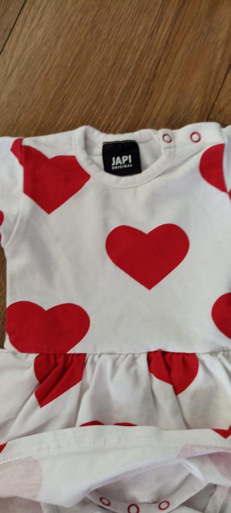 Šaty s body a so srdiečkami, japitex,62
