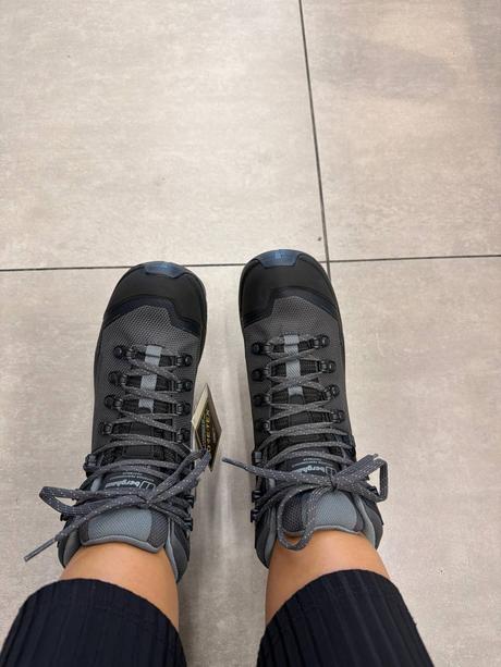 Predám dámsku turistickú obuv storm trek gore-tex, 38