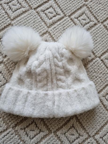 Biela detska capica, 56