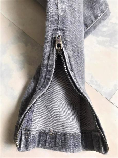 Skinny nohavice so zipsami, s