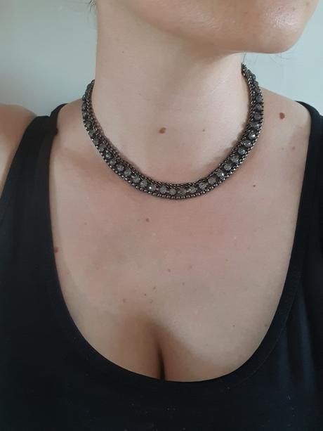 Čierny náhrdelník, 