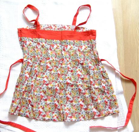 Kvietkovaný top, e-vie,38