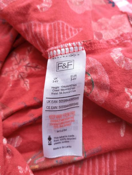 Mix oblečenia, 104–116