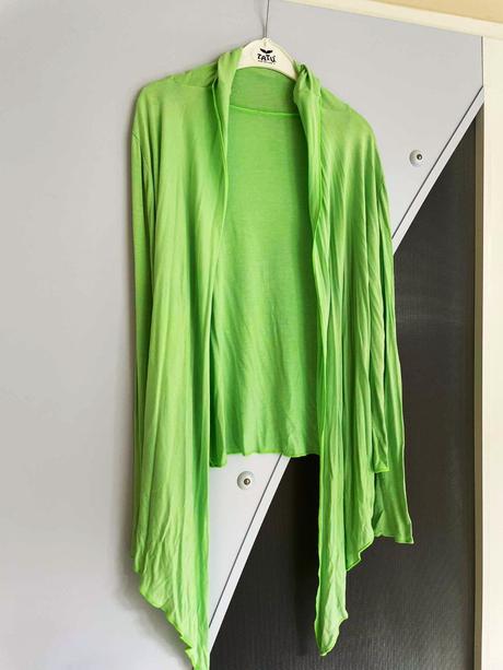 Letný svetrík na zaväzovanie, l