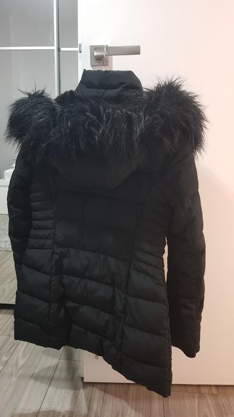 Zimná predĺžená  bunda guess, guess,s