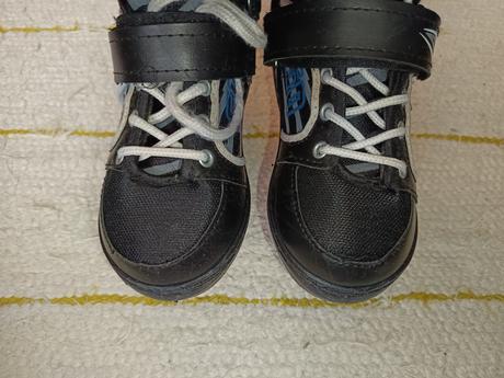 Korčule na ľad, 30