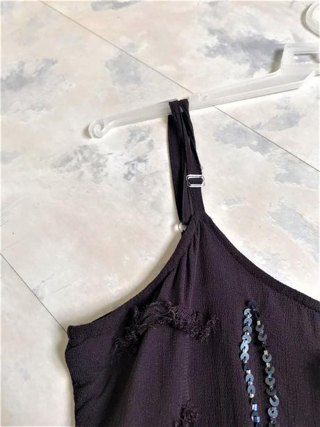 Letný top na ramienka, s