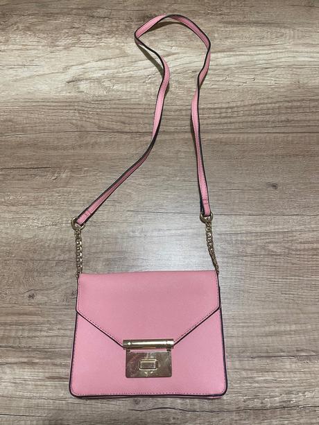 Ružová kabelka, f&f