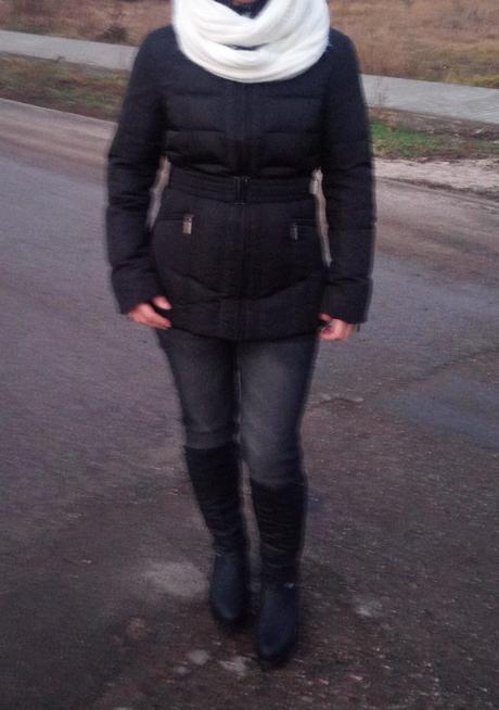 Čierna dámska elegantná páperová vetrovka, m