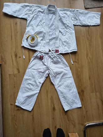 Kimono karate 140 cm 3/4 dĺžka rukávov a nohavíc, 