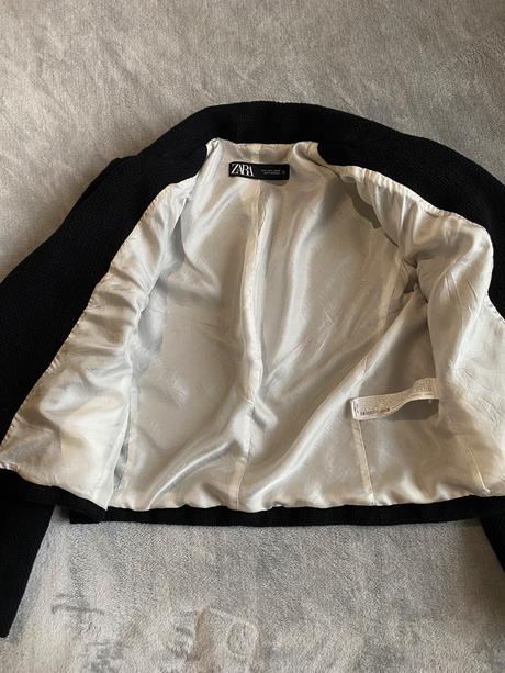 Zara sako, zara,l