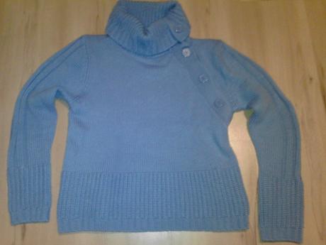Pulovrík so zaujímavým golierom, l