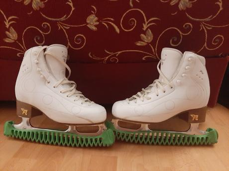 Krasokorčuliarske korčule, 37