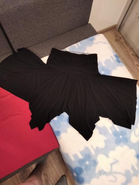 Riasena sukňa veľkosť s, s