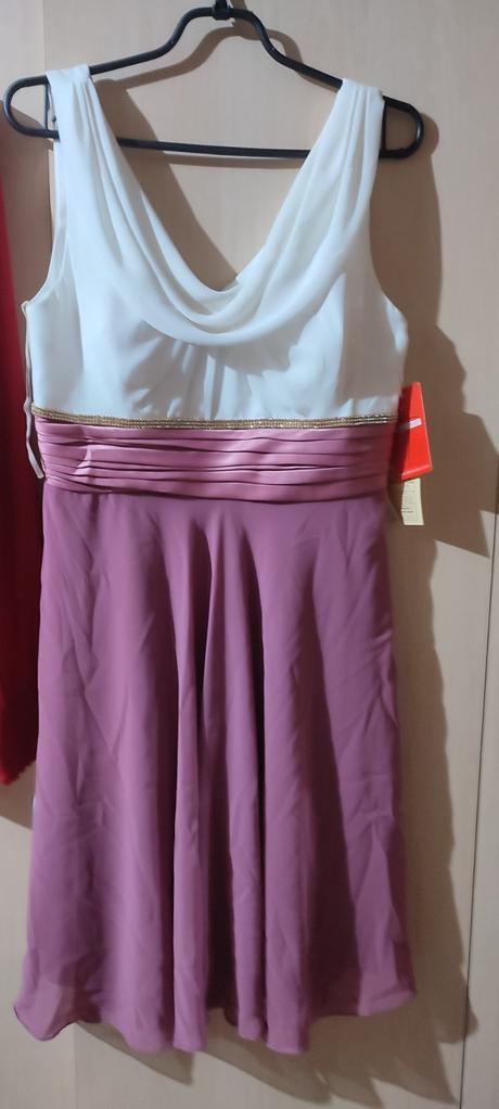 Spoločenské šaty, 42