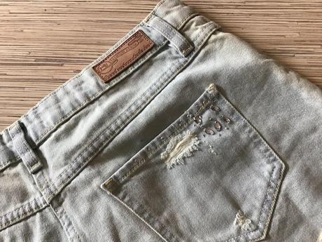 Krasne kratasy s kamienkami, denim,40