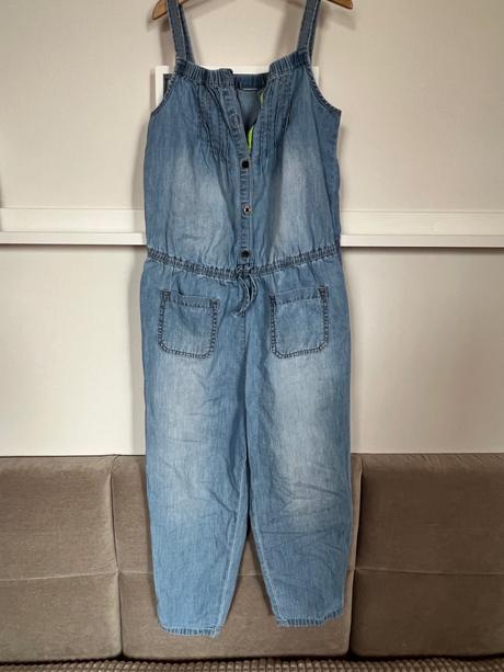 Next overal, next,146