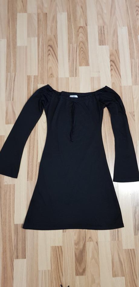 Čierne šaty so zvonovými rukávmi, terranova,m