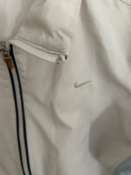 Tenka sportova bunda nike, nike,s