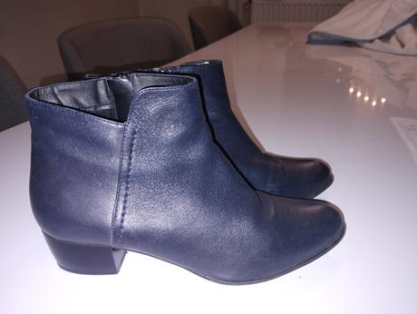 Kožené čižmičky, 37