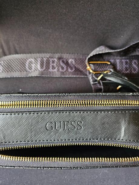 Predam novu kabelku guess, 