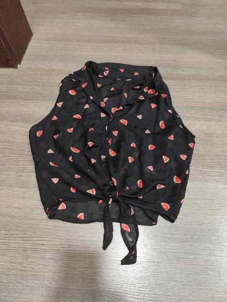 Crop-top s melónikmi veľ l. m, m