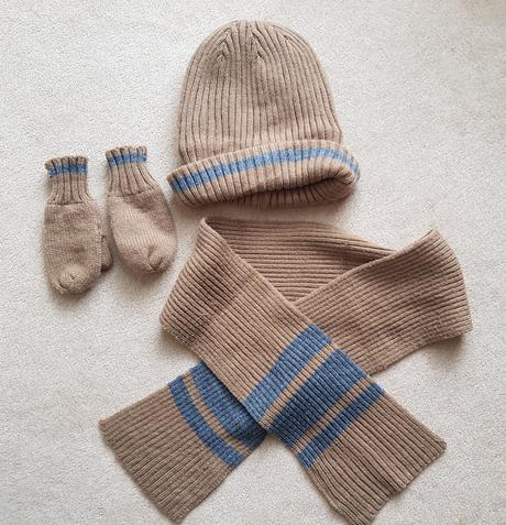 Sada zimná čiapka, šál a rukavice, next,74