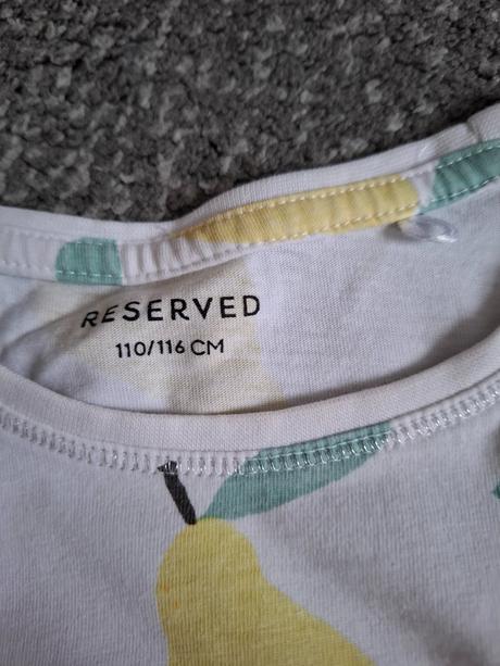 Pyžamo super stav, reserved,110