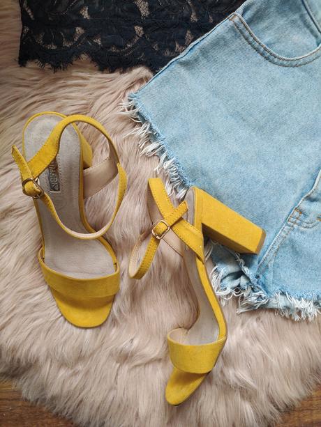 Žlté sandále na opätku, primark,40