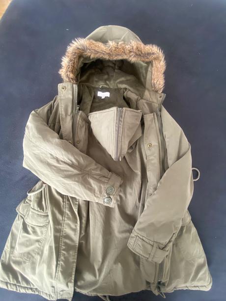 Bunda na nosenie / bunda so vsadkou / parka, 40