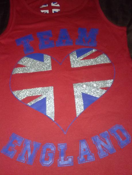 England tielko 6-7 r, 122