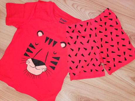 Pyžamko, lupilu,110 / 116