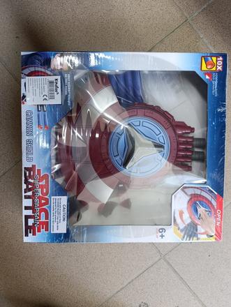 Zbraň kapitán amerika,