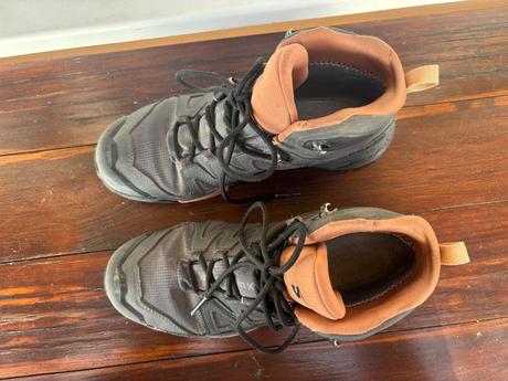Turistické topánky, salomon,39