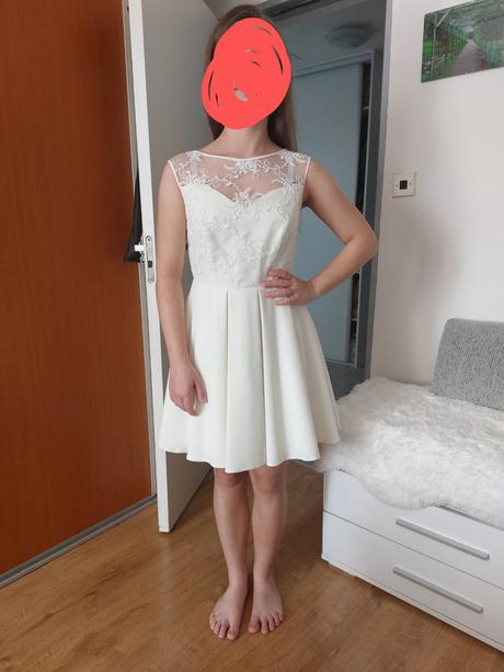 Šaty na viacero príležitosti, 36