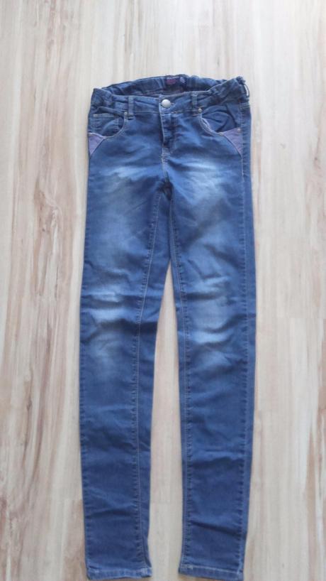 Dievčenské rifle - veľ.152 , reserved,152