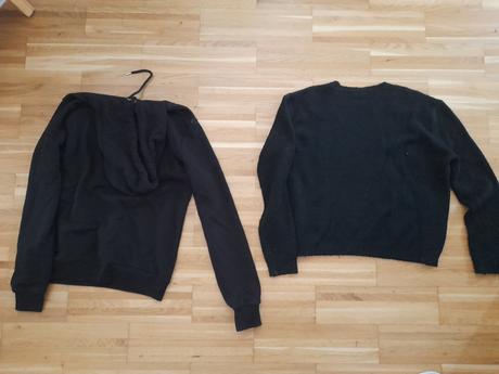 Párkrát nosené čierne pulóvre v.158/164,cena iba 3, 164