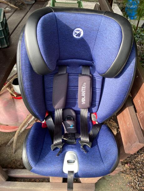 Detska autosedacka, caretero