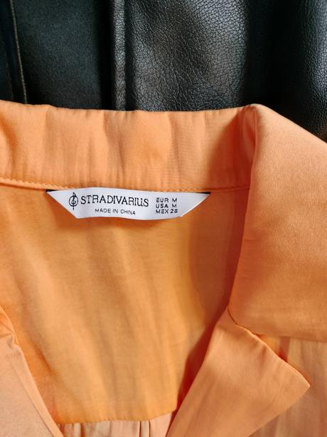 Blúzka m/l, stradivarius,40