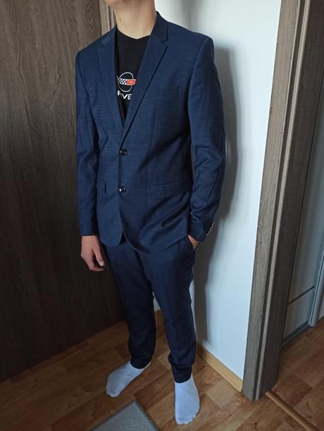 Oblek  h&m  veľ.50, m